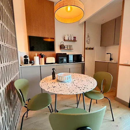 Occidental - Puerto Banus Apartment